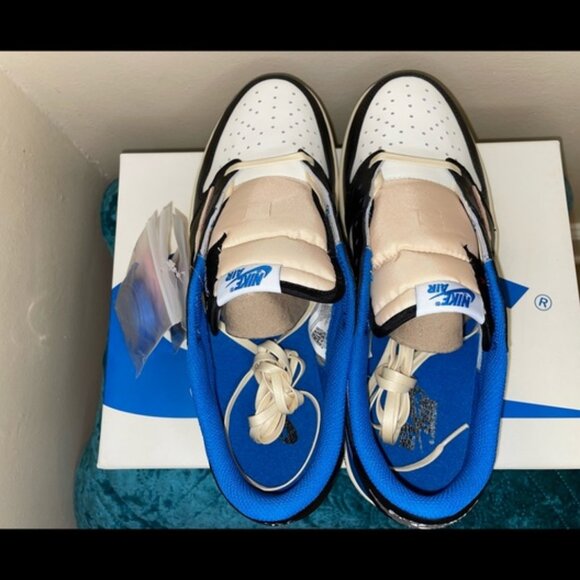 Air Jordan 1 Low OG SP Fragment - Picture 4 of 13